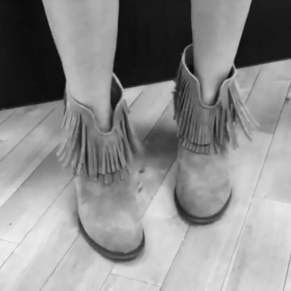 Black Western Boho Cascading Fringe Ankle Boots - Picture 5 of 5